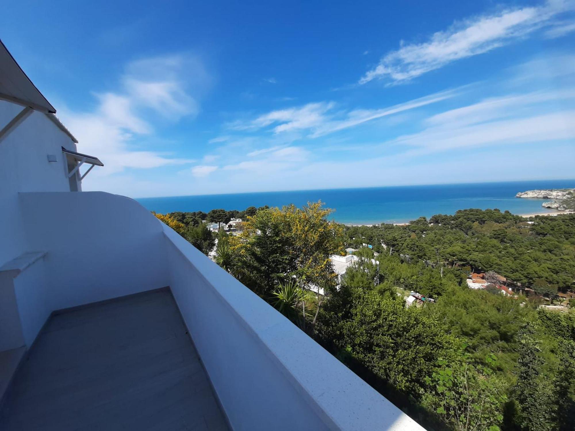 Appartamenti Miramar Peschici Pokoj fotografie